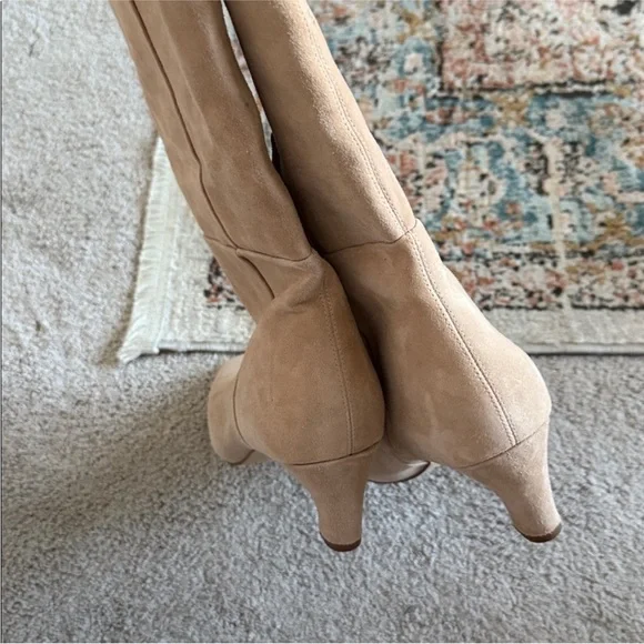 Sam Edelman Molly Light Golden Caramel Suede Kitten Heel Boot - Picture 5 of 6